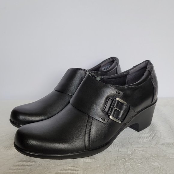 CLARKS Genette Vista Slip-On Leather Shoes- Black color- Women's Size 9.5M - Picture 8 of 14